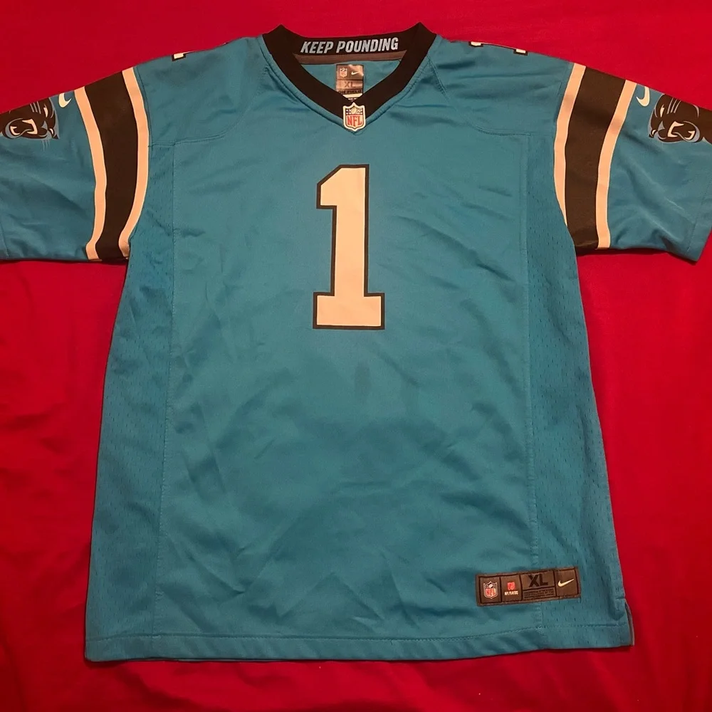 NFL Nike Carolina Panthers 🐆 Cam Newton Jersey - Picture 1 of 4